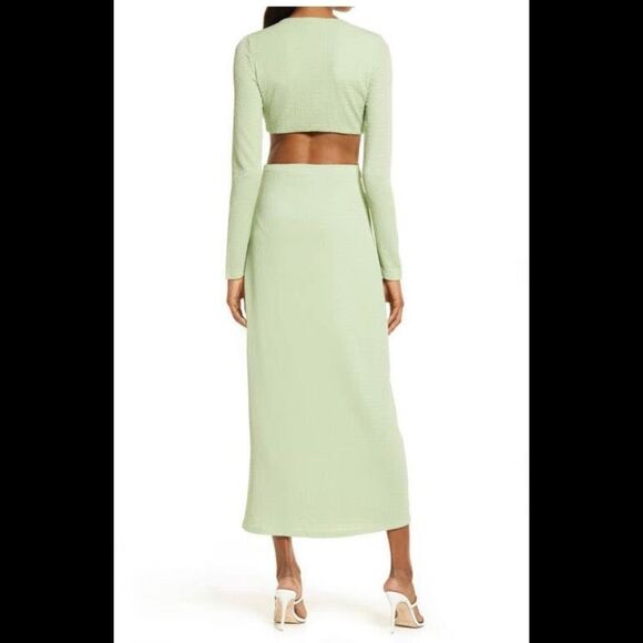 Fourteenth Place Sol Side Cut Out Long Sleeve Midi- Maxi Dress Size M Green NWOT - Picture 10 of 16